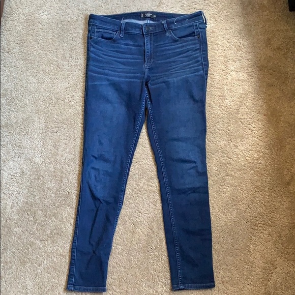 Abercrombie & Fitch skinny jeans! - Picture 1 of 2